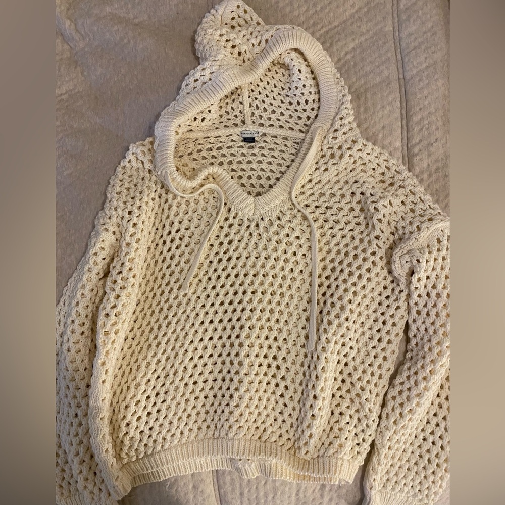 AE mesh pullover hoodie
